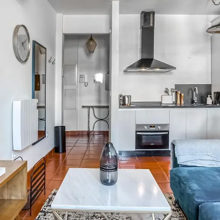 Limehome Calle Santa Ana Апартаменты