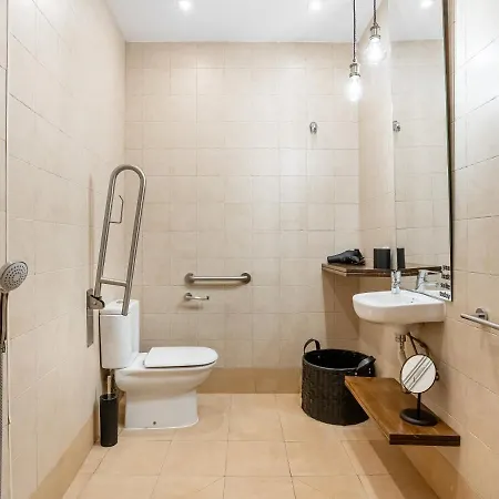 Limehome Calle Santa Ana * Гранада