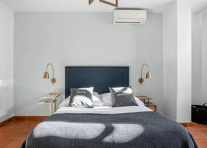 Limehome Calle Santa Ana * Γρανάδα