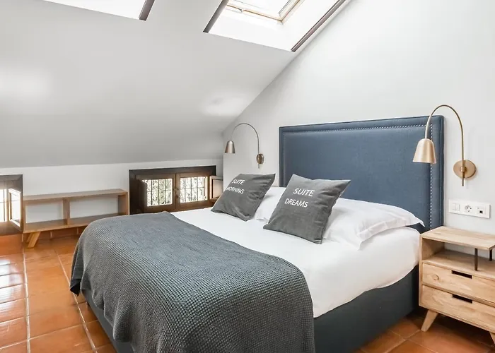 Limehome Calle Santa Ana Διαμέρισμα Γρανάδα