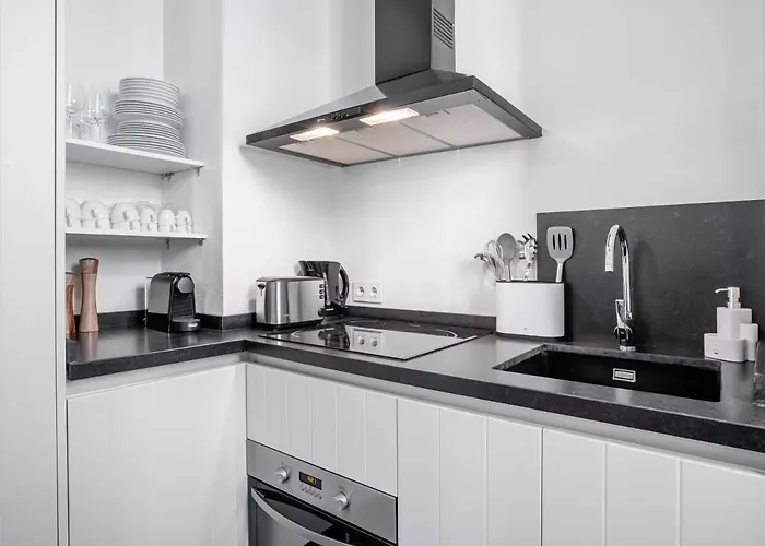 Limehome Calle Santa Ana Διαμέρισμα *