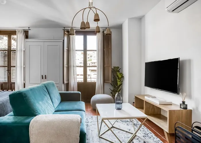 Limehome Calle Santa Ana Διαμέρισμα *